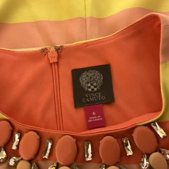 Vince Camuto dress SZ 6 shift style colorful stones & rhinestone mini classic - Picture 7 of 12